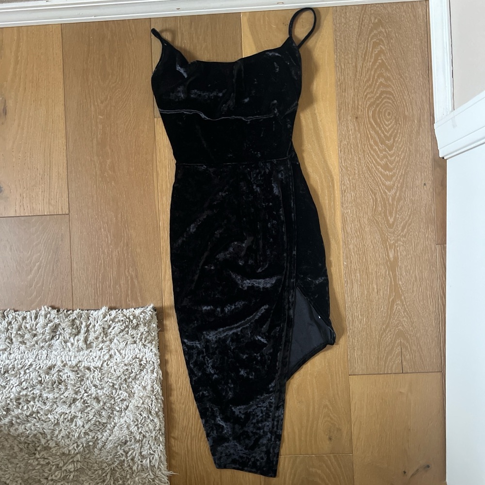 Elegant Black Velvet Dress
